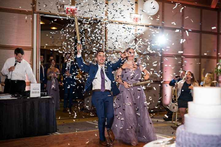 groomsman confetti popper