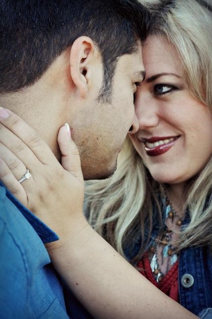 Engagement Photos!!!!!! (PICS)