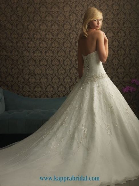 Allure wedding dress help!