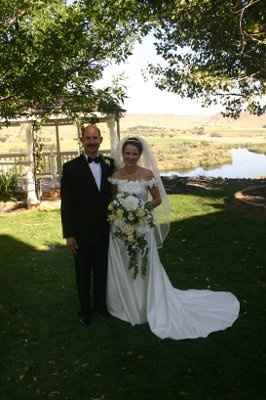 Anyone doing two dresses on the Big Day??