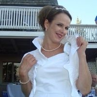 Anyone doing two dresses on the Big Day??