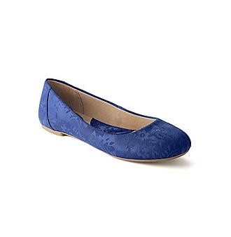 Can I see your wedding shoes???
