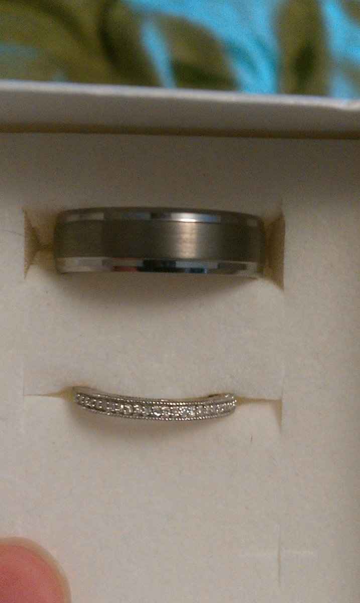 Show me your Wedding Bands!!!