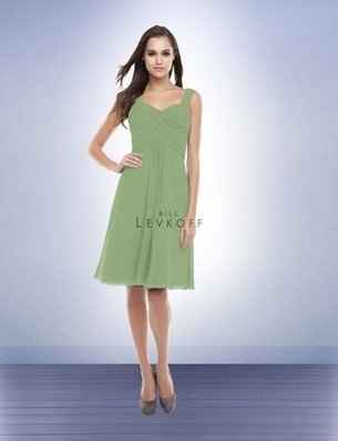 Show off your bridesmaid dresses!!