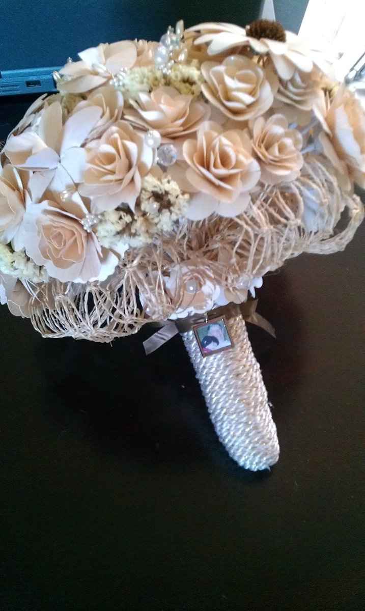 my bouquet charm *pics*