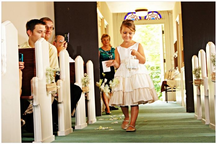 Show me your flower girl!!