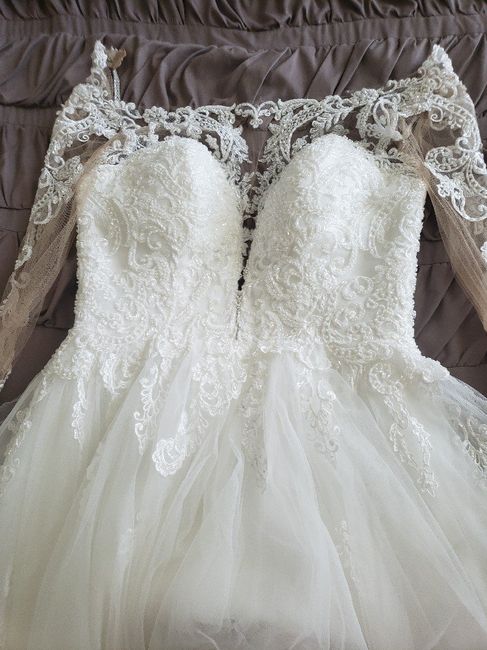 Let's see those dresses. 12