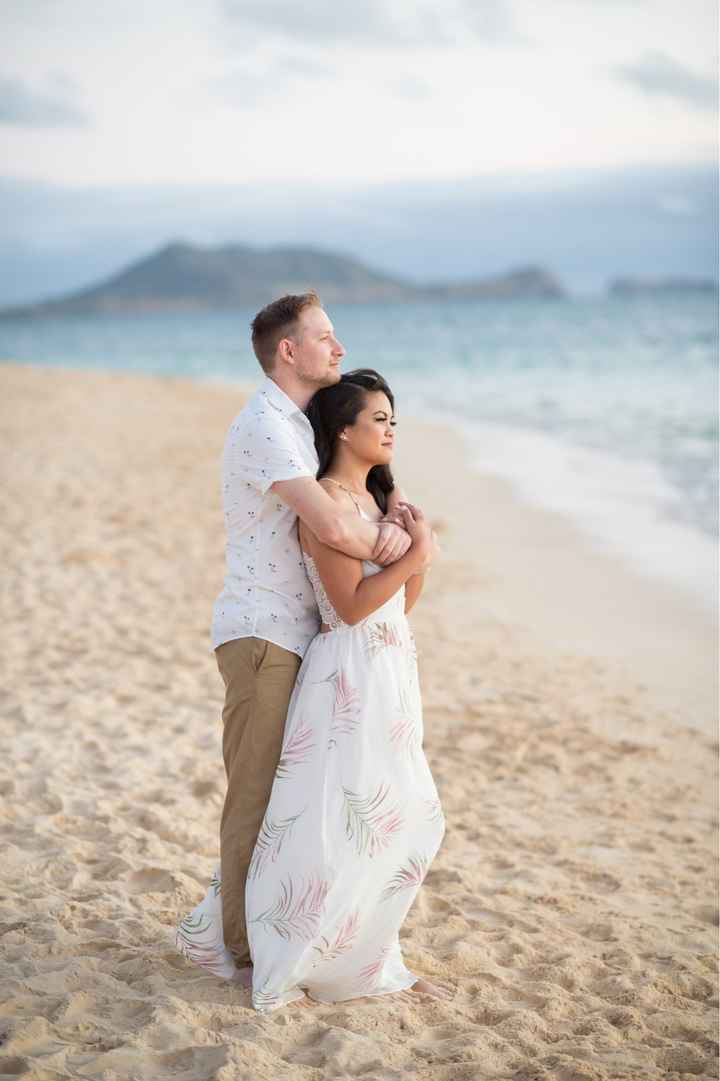 Engagement Photos 💛 - 4