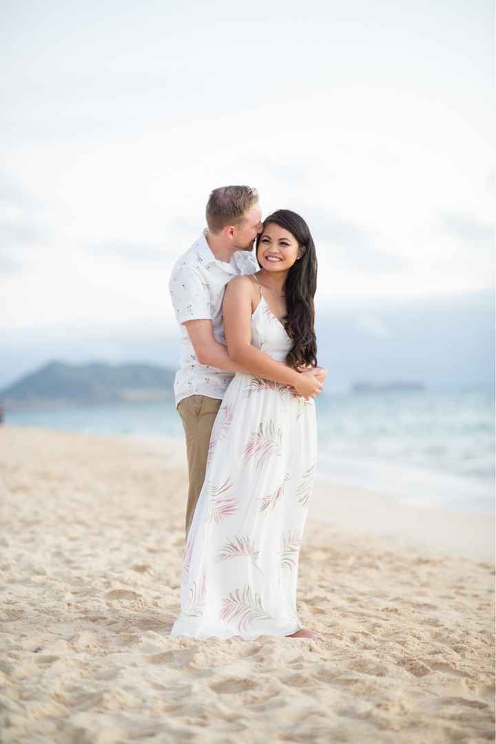 Engagement Photos 💛 - 5