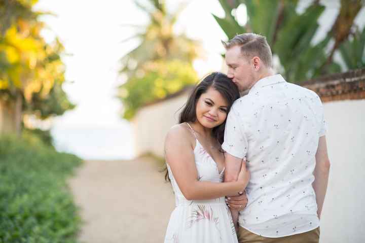Engagement Photos 💛 - 7