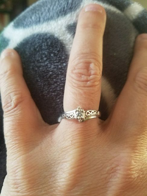 Lets see those beautiful engagement rings