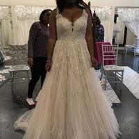 Stella York Brides, Pics Please! - 1