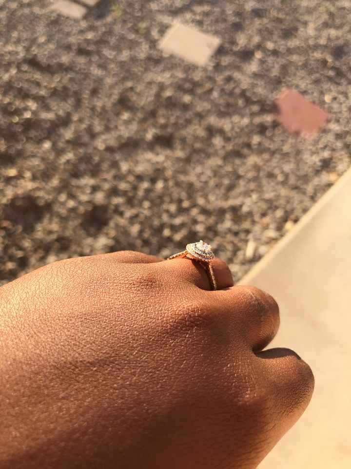 🗣 Rose Gold Rings - 3