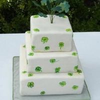 Wedding cakes* I wanna see pics!