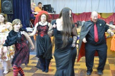 Married 15 Oct and back with pictures (formerly Doddie S.)