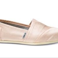 I need some serious shoe inspiration! What shoes are you wearing?