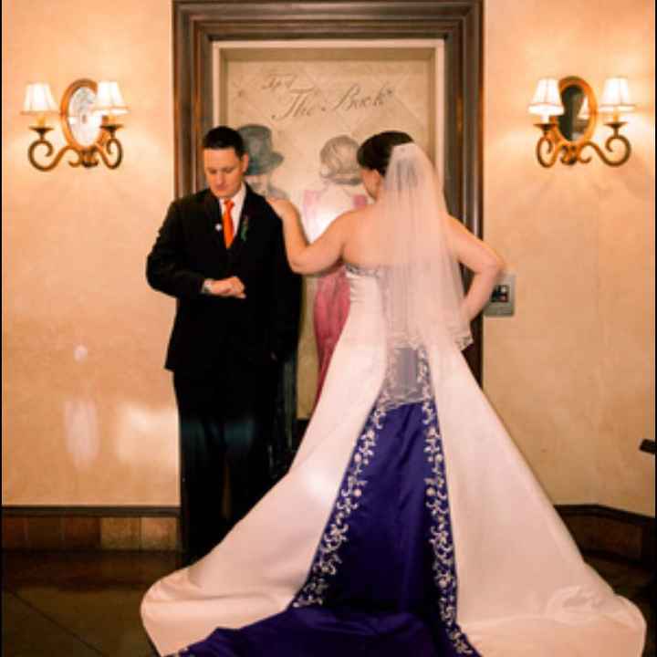  Has anyone just done candid photos of their wedding? - 1
