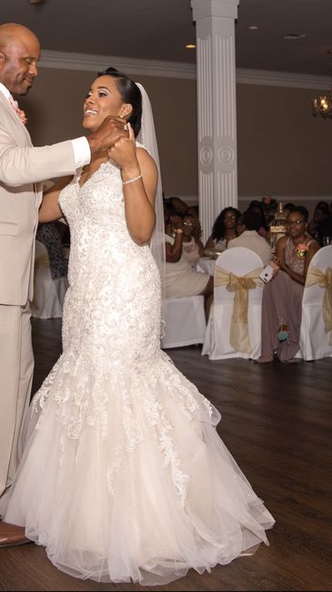 Not sure i like my dress/ bustle - 1