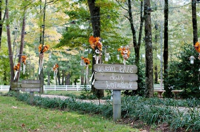 Let's see where you're getting married! Show off your wedding venue!! 6