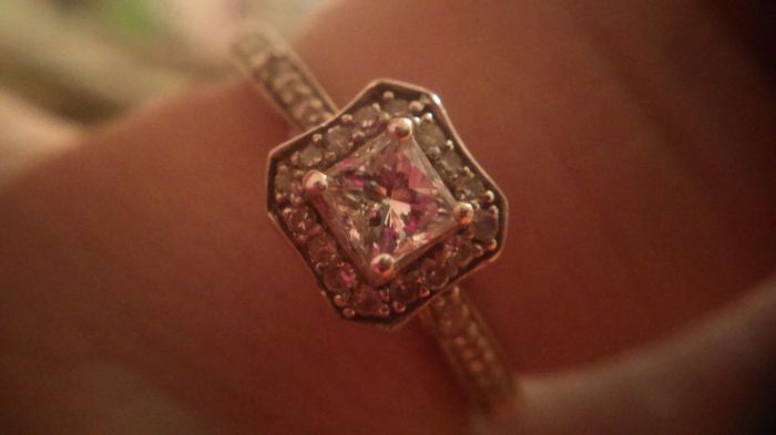 Let's see those beautiful rings lady's!