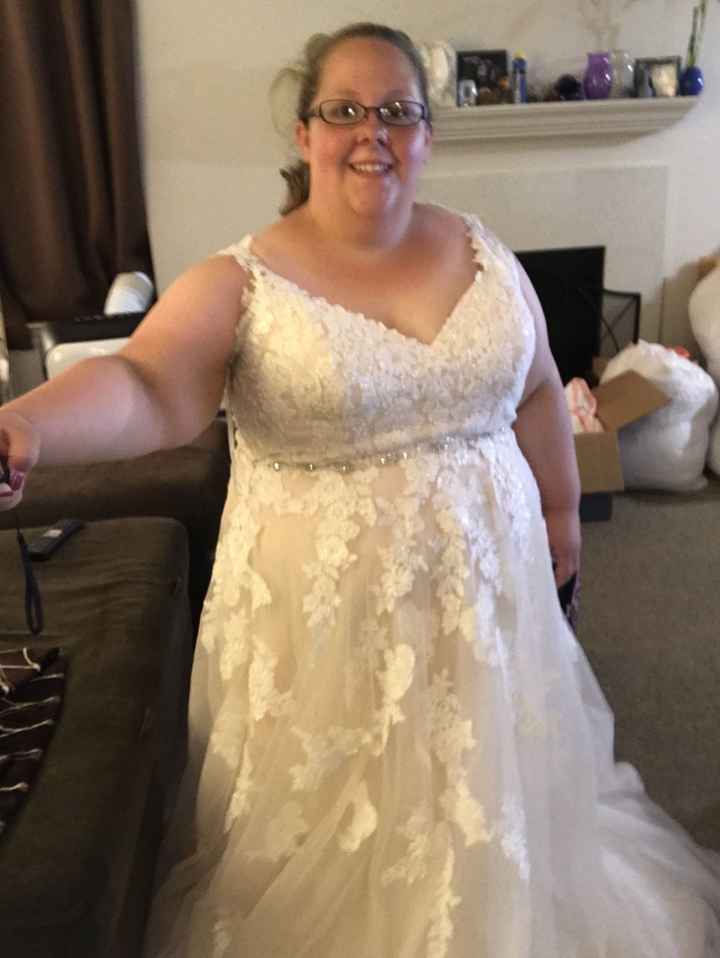 Where are all my “thicker” brides at? - 1