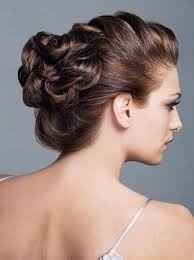 naturally curly hair brides
