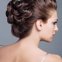 naturally curly hair brides