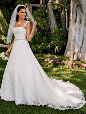 changing my dress... **pics**