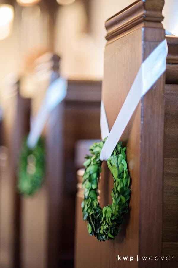 Which I plan to hang on the pews with ribbon like this: