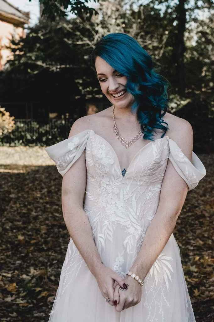 24 Tattooed Brides That Slayed Their Bridal Look