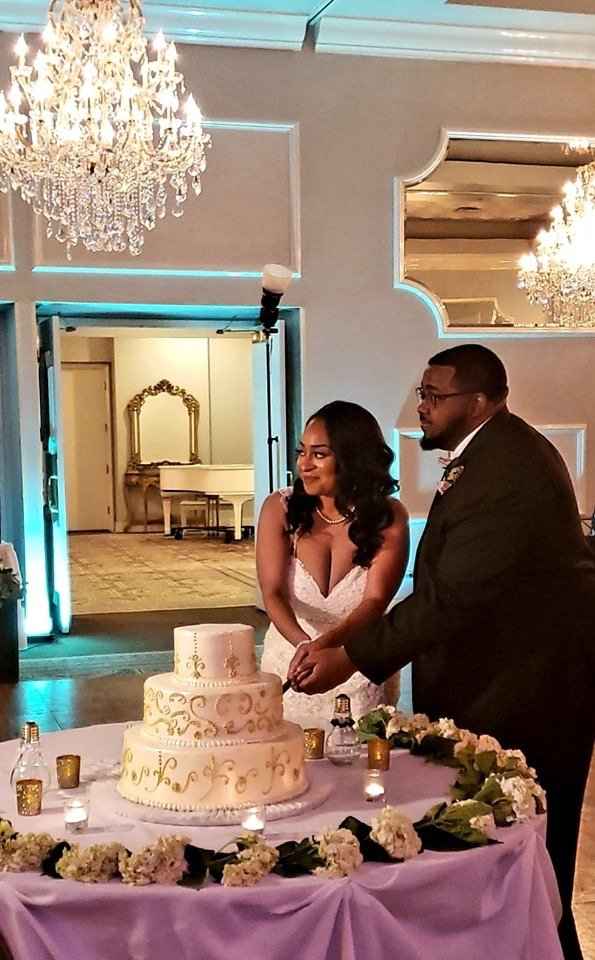 Mr. and Mrs. Light 10.11.19 (non-pro pics) - 8