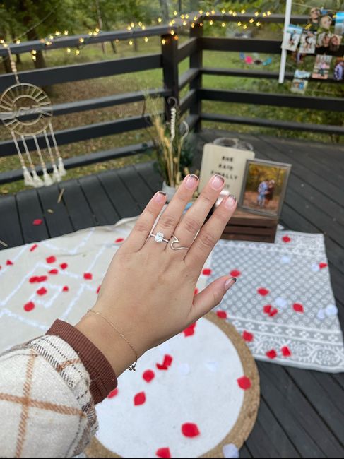 Brides of 2022! Show us your ring! 15