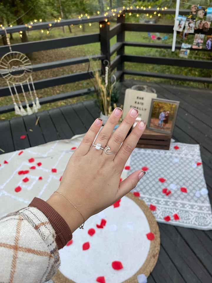 Brides of 2022! Show us your ring! - 1