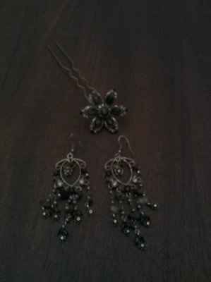 Earings and hair pin- What do you think?