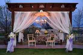 How would you decorate this for a ceremony?