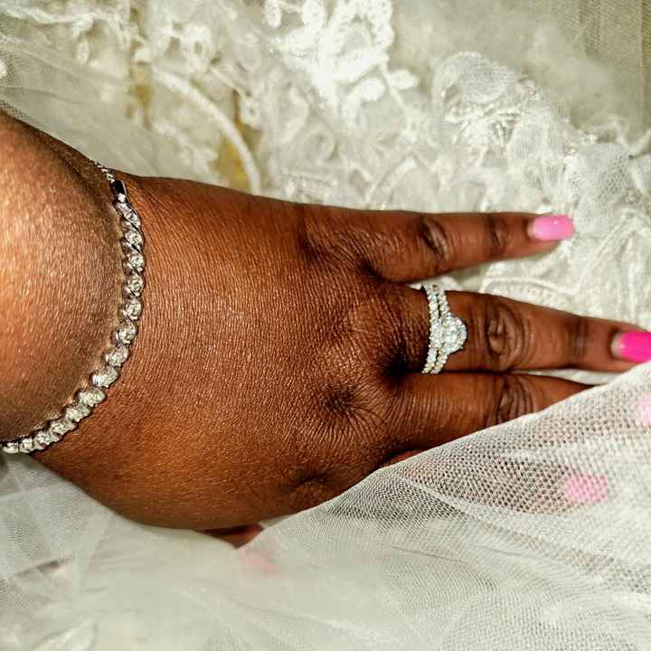 Brides of 2022! Show us your ring! - 1