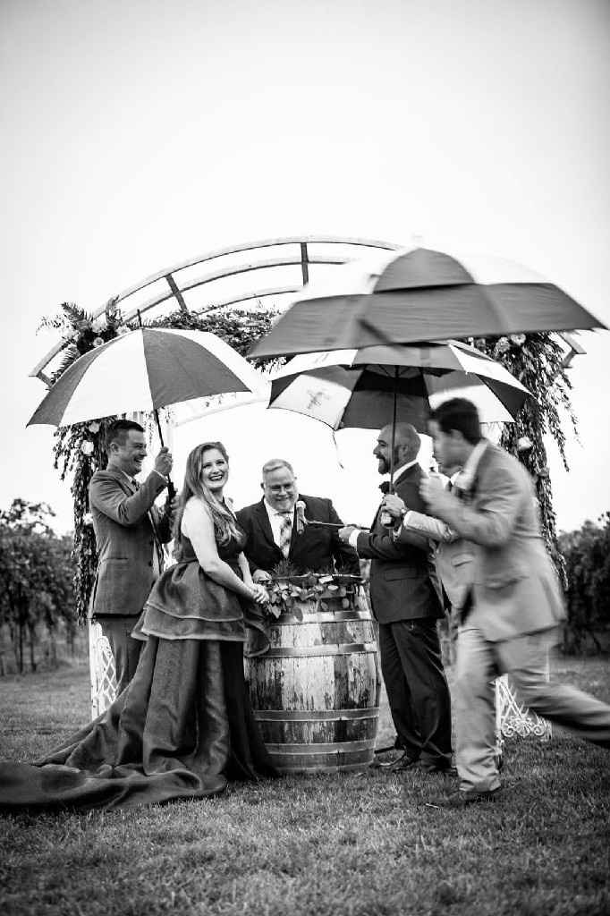 Bam! October 13th, vineyard wedding in Missouri - 18