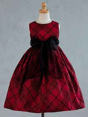 What is your flower girl wearing?