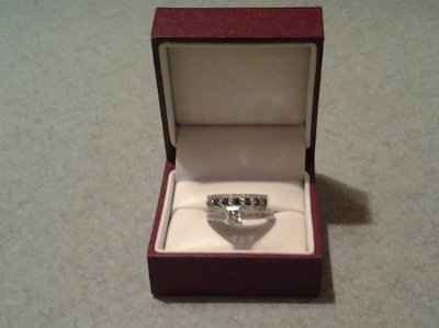 Alright ladies! Let's see those gorgeous rings...