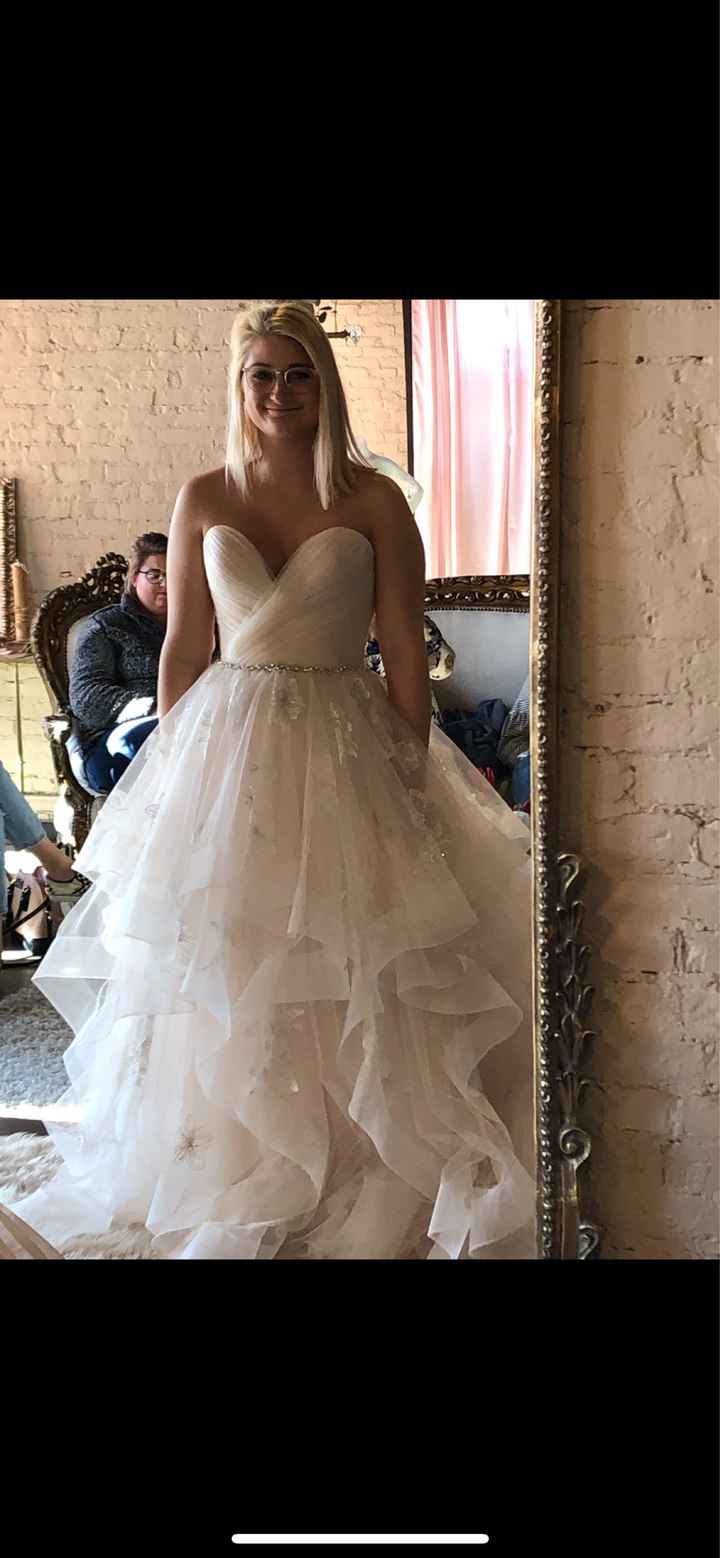 Grooms tux color - 1