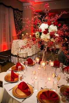 How many wedding colors? - 2