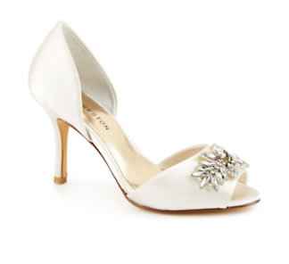Wedding shoes: A hint of sparkle or big bling?
