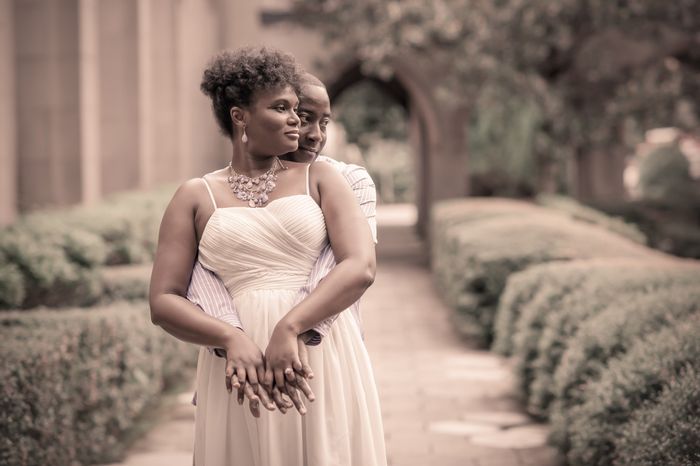 Engagement Pictures are Back!