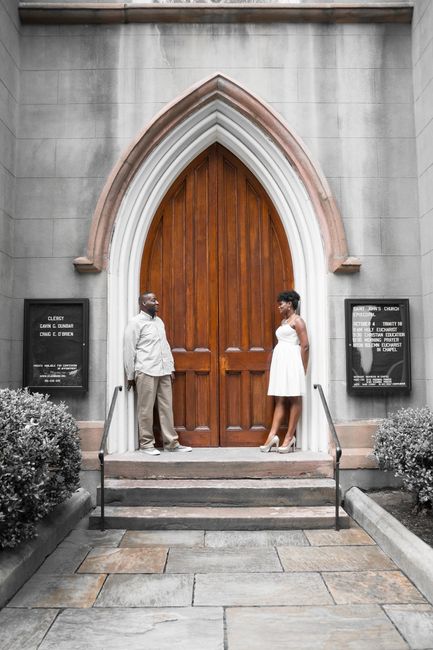 Engagement Pictures are Back!
