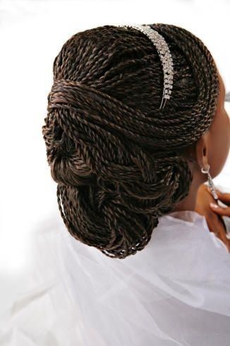 Where are the curly haired ladies? What did you/ what are you doing with your hair!?