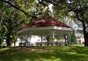 Seating Plan in a Gazebo