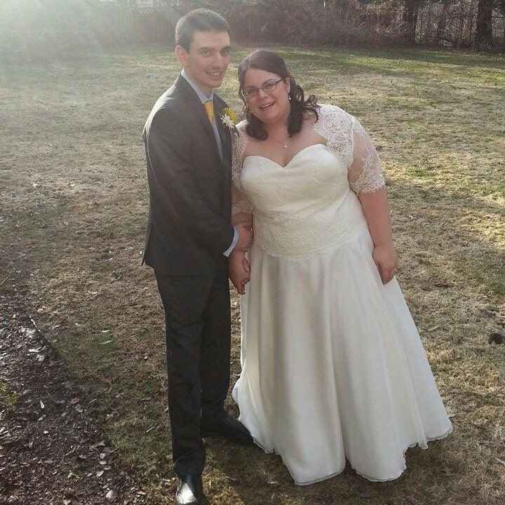 Back and Married! (with pictures!)