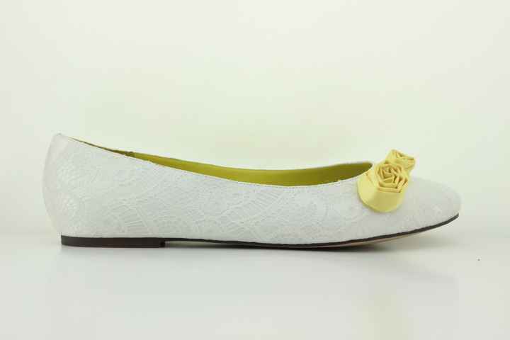 Squeaky wedding shoes!