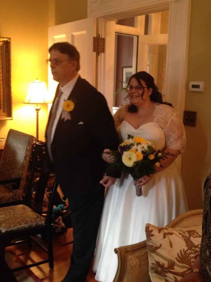 Back and Married! (with pictures!)