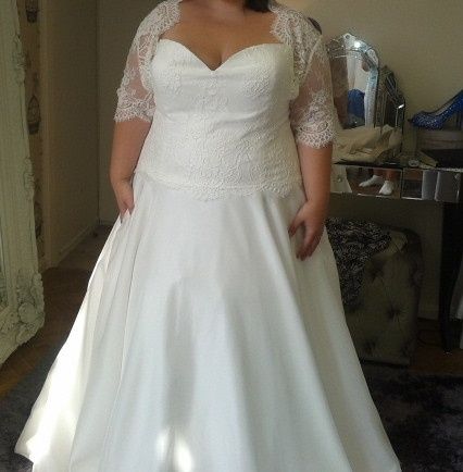 bridal jacket??? post a pic!!